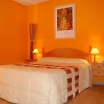 Hotel Duques 2*