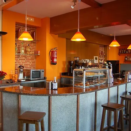 Duques Hotel 2*