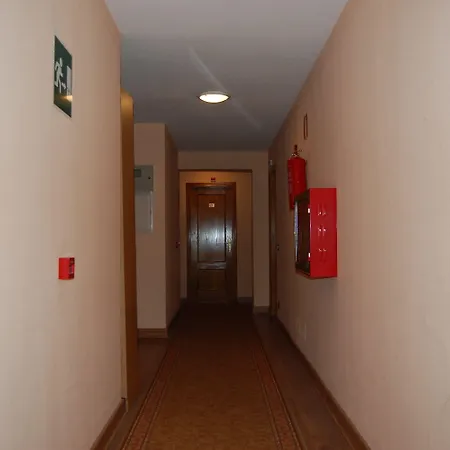 Hotel Duques 2*